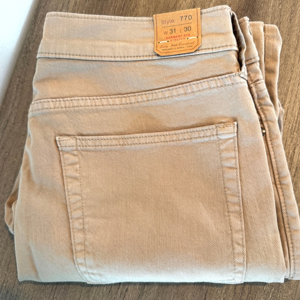 J. Crew 770 Straight-Fit Stretch Garment-Dyed 5-Pocket pant.Khaki. W 31 NWT/$118 - Picture 8 of 13